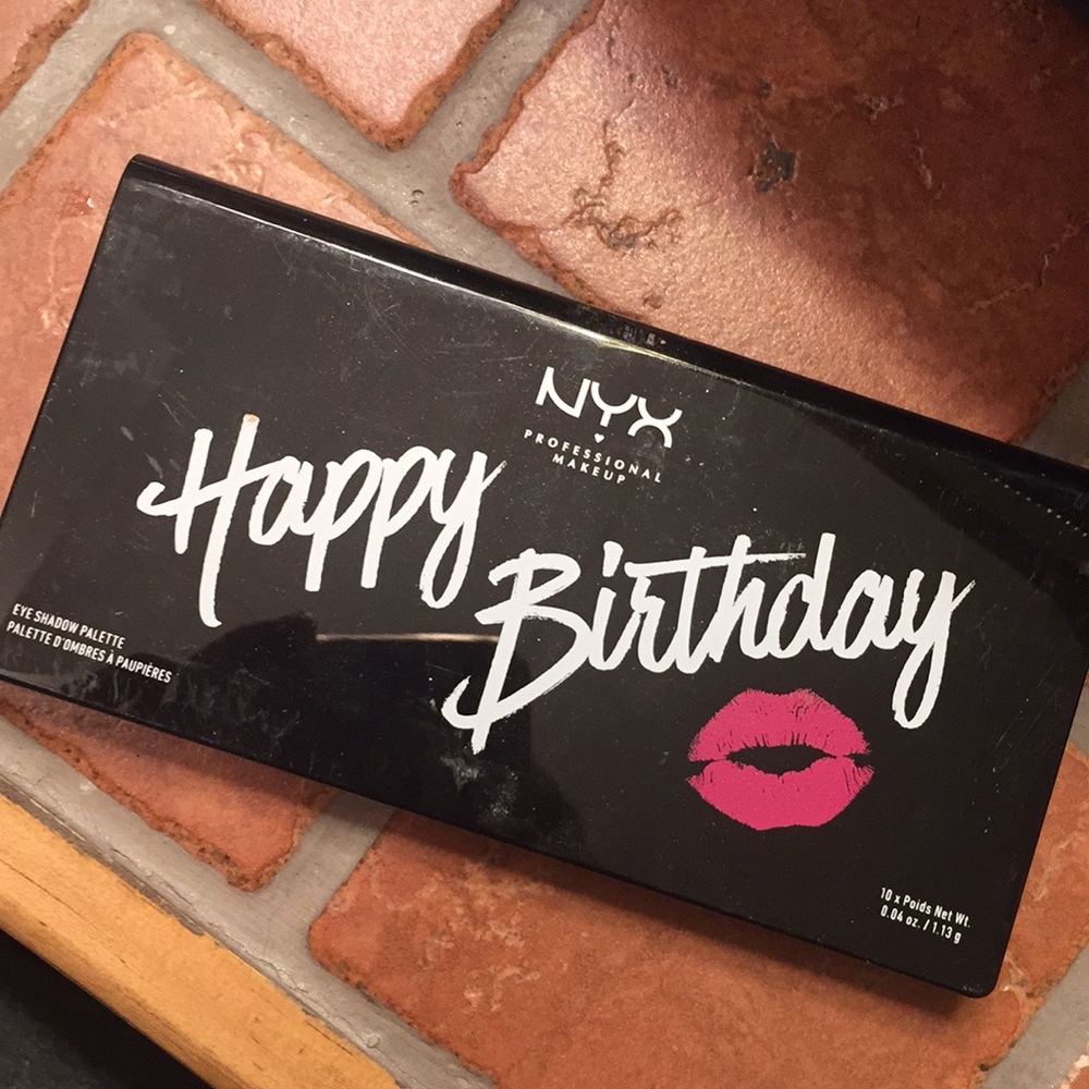 NYX eyeshadow pallete